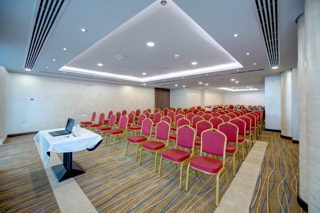 Center Hotel Sharjah Exterior foto