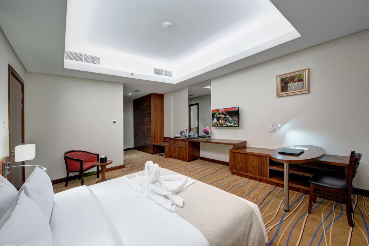 Center Hotel Sharjah Exterior foto